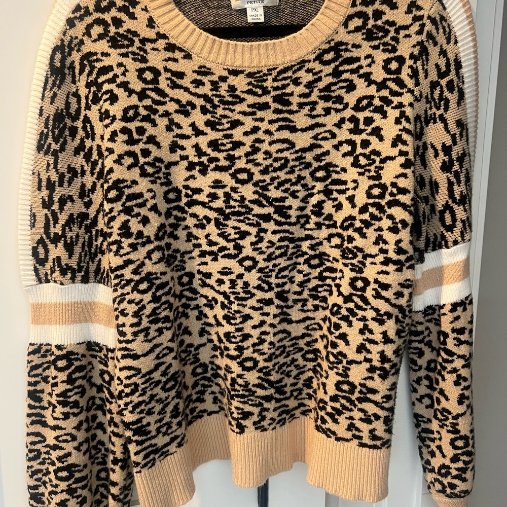 JohnPaulRichard Tan and Black Crew Neck Sweater with Leopard Print